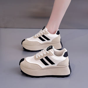 أحذية كاجوال أساسية عالية الجودة مع تفصيلات دقيقة في الخياطة، مقاومة للتآكل ومتينة مع غطاء للأصابع - Product Image 3