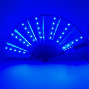 <span class=keywords><strong>2022</strong></span> nuovo ventilatore pieghevole a Led luminoso multicolore in arrivo ventilatore luminoso ricaricabile per la festa - Product Image 4