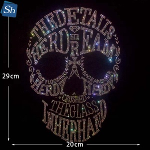 Grandes écussons thermocollants brillants à motif <span class=keywords><strong>de</strong></span> crâne multicolore en <span class=keywords><strong>cristal</strong></span> pour vêtements <span class=keywords><strong>de</strong></span> culture Hip Hop, motif en pierres <span class=keywords><strong>de</strong></span> verre étincelantes - Product Image 4