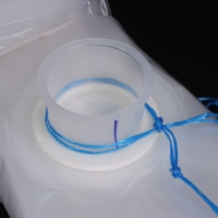 Réservoir de stockage de liquide IBC flexible 1000L avec raccords de réservoir en plastique de qualité alimentaire PE Liner Bag