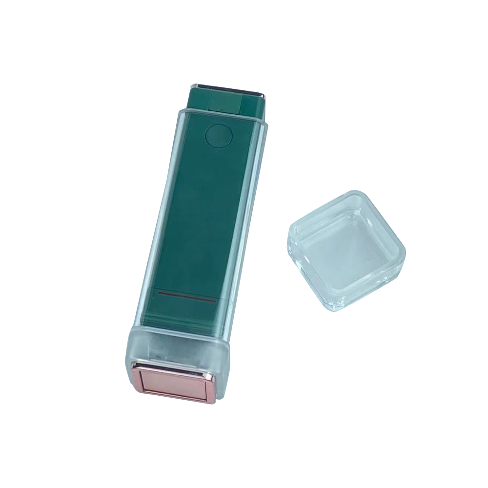 สีเขียว