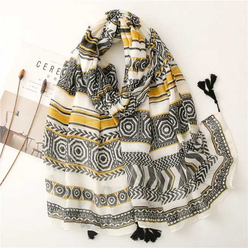 Wholesale 2022 hot sale malaysia tudung wide printed shawls high quality pop style bohemia soft cotton scarf muslim hijabs