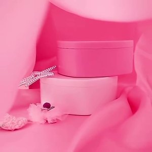 กล่องเก็บเครื่องสำอางพลาสติกสองชั้นรูปหัวใจสีชมพูน่ารัก กล่องพลาสติกสำหรับวางบนโต๊ะ ใช้เก็บต่างหู แหวน พร้อมกระจก - Product Image 3