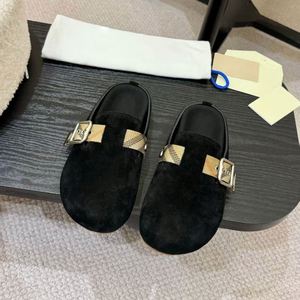 Drop Shipping Luxurious Designer Autumn Winter Light Weight Warm Fluffy Korean Style Fashion Anti-Slippery Breathable Microfiber - Product Image 2