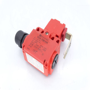 และในสต็อก Xck-t591h4 สวิตช์ PLC ชุดควบคุมอัตโนมัติ - Product Image 1