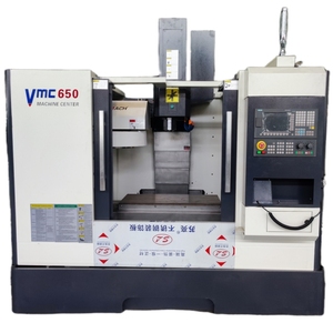 Centre d'usinage CNC économique pour le traitement des métaux, table de travail <span class=keywords><strong>VMC</strong></span> 1000x400, pour utilisation industrielle - Product Image 1