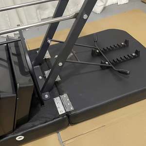 Table de tatouage en cuir synthétique souple de luxe moderne lit de massage pour soins de beauté pour meubles de salon lit cosmétique pour le visage cadre en métal - Product Image 3