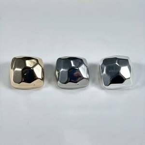 Carré Football Texture Main Couture Pull Coupe-Vent Manteau Bouton En Métal - Product Image 4