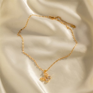 สร้อยคอจี้รูปสัตว์สแตนเลสสตีลประดับเพชรซิร์คอนรูปผีเสื้อ - Product Image 4
