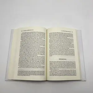 Benutzer definierter Buchdruck Schwarz Offsetdruck Buch Hardcover Buch Roman