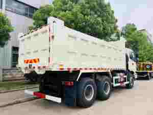 Mini camión volquete de <span class=keywords><strong>segunda</strong></span> <span class=keywords><strong>mano</strong></span> Camión de Punta resistente con sistema hidráulico de elevación frontal de elevación lateral media - Product Image 6