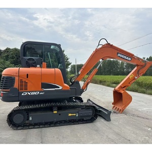 Оригинальный Корея б/у мини Doosan DX60 экскаватор б/у гусеничный Doosan DX60 высокая производительность с хорошим рабочим состоянием - Product Image 3