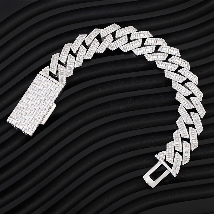 เงิน-18มม.-มอยซาไนต์