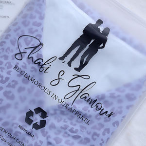 Sacs d'expédition express pour vêtements biodégradables réutilisables avec logo personnalisé, vente en gros, imperméables, transparents, avec fermeture éclair pour l'emballage des vêtements, réutilisables - Product Image 5