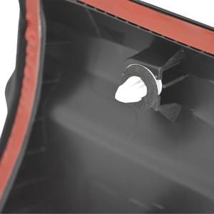 Ensemble de plaques de seuil de seuil de porte en plastique Premium 4 pièces Protection de protection de moulage inférieure Compatible avec Geely Binyue Coolray SX11 - Product Image 3