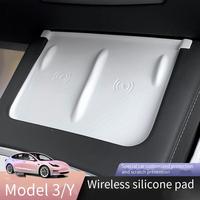 Universelle Silikon-Gelmatte für Model 3 Refresh Y Kabelloses Ladecenter Konsolen-Modifikations-Gadget Auto-Antirutschmatte