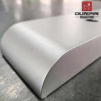 Production sur mesure de profilés en aluminium de la série 6000, usinage CNC avec services de découpe, pliage et soudage pour usage industriel