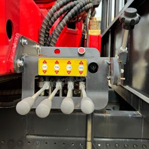 رافعة هيدروليكية محمولة على شاحنة بذراع متحرك، سعة 1-25 طن، متوفرة للبيع مباشرة من المصنع بأفضل الأسعار - Product Image 6