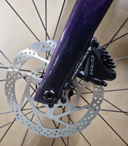 Bicicletta da Strada in Fibra di Carbonio Twitter V3, Cambio Manuale, Freni a Disco GRX600-11S, Bici da Strada Bianchi in Vendita - Product Image 4