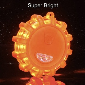 3 6 12 Pack LED Road Flares <span class=keywords><strong>Feux</strong></span> <span class=keywords><strong>de</strong></span> sécurité d'urgence <span class=keywords><strong>Feux</strong></span> clignotants stroboscopiques <span class=keywords><strong>Feux</strong></span> <span class=keywords><strong>de</strong></span> <span class=keywords><strong>signalisation</strong></span> à LED - Product Image 2