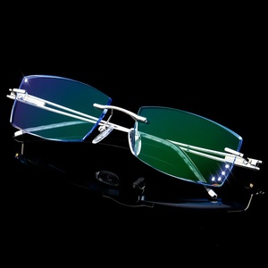 Gafas graduadas clásicas de corte de diamante sin montura azul degradado, gafas personalizadas para miopía progresiva para hombres y mujeres - Product Image 2