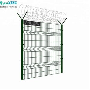 Panneau de clôture en PVC vert pour protection extérieure, feuille de maille 3D courbée, taille personnalisée, bonne qualité - Product Image 4