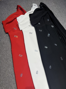 <span class=keywords><strong>Elegante</strong></span> <span class=keywords><strong>Abito</strong></span> da Sera a Trapezio <span class=keywords><strong>con</strong></span> Spalle Scoperte e Cristalli, Stile Bandage di Lusso <span class=keywords><strong>con</strong></span> <span class=keywords><strong>Spacco</strong></span>, Alta Moda - Product Image 4