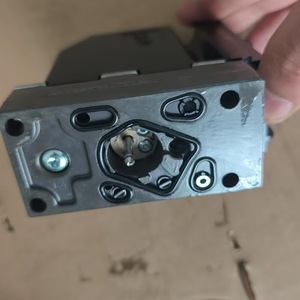 Module de commande électronique en fer PVED-CX 32 157B4960 pour filtre à huile diesel de machines de construction, certifié ISO pour la marque - Product Image 3