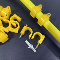Clip de fixation en plastique épaissi en U pour tuyau de gaz ondulé DN15 avec vis d'expansion, fabrication sur mesure