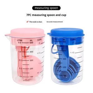 पैमाने 500 मिलीलीटर क्षमता के साथ प्लास्टिक मापने वाला चम्मच और कप सेट 7 पीसी बेकिंग उपकरण स्पष्ट निशान और सटीक माप - Product Image 3