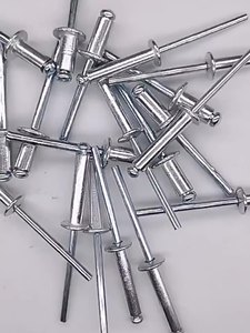 Rivets à percussion en acier inoxydable pour béton, classe 6, finition brillante, YN-004M, marque Yining - Product Image 5