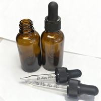 Vente en gros de flacons compte-gouttes en verre ambré avec protection UV, 5 ml, 10 ml, 15 ml, 30 ml, avec pipettes graduées et bouchons noirs pour huiles essentielles