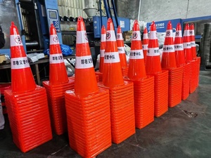 Fornitore all'ingrosso 36 pollici 900mm colore rosso usato geelian avvertimento cono stradale in PVC coni stradali di sicurezza - Product Image 6