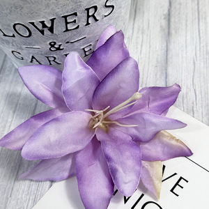 Flores Artificiales Longyu Craft, Lirios de Seda Realistas para Decoración de Bodas y Hogar, 12 Colores - Product Image 4