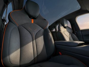 2025 Xpeng <span class=keywords><strong>P7</strong></span> Plus berlina elettrica di lusso Xpeng <span class=keywords><strong>P7</strong></span> + migliore versione a lungo raggio Max Xpeng <span class=keywords><strong>P7</strong></span> Plus auto elettrica - Product Image 5