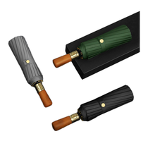 Parapluie de golf semi-automatique professionnel pour hommes avec nouvelle double armature et poignée en bois, impression de logo personnalisée, fonction pliable