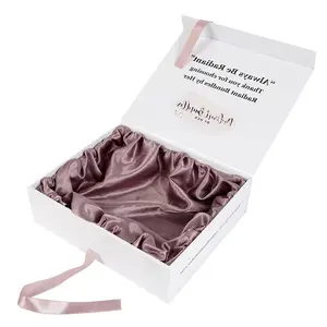 Convite de casamento branco personalizado de luxo, jóias de chocolate pequeno branco rosa caixa de presente com cetim