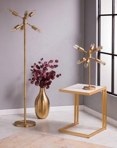 โคมไฟตั้งพื้นโลหะแบบรัสเซีย - Product Image 1