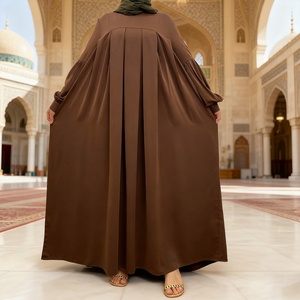 Vestido Abaya Cerrado con Cuello Redondo para Mujeres Musulmanas, con Pliegues Grandes en el Bajo, Bolsillos y Mangas Farol, Prenda Islámica para Oración (estilo 6683) - Product Image 4