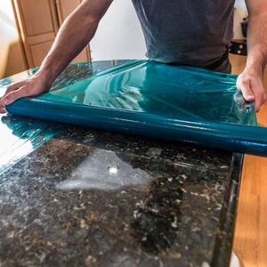 Anti-Scratch Quarz Arbeits platte Steins chutz folie Weiche PE Feuchtigkeit beständige glänzende Oberfläche Blasform verfahren 300m Länge 50cm - Product Image 4