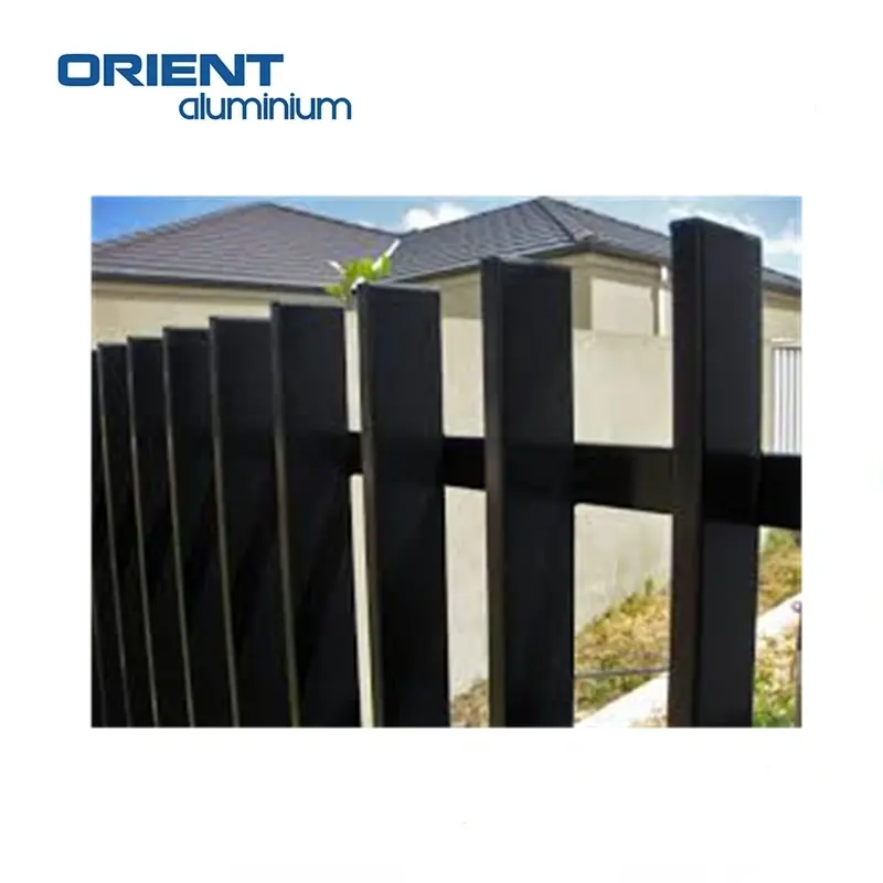 Alta qualità prezzo di fabbrica stile libero in alluminio di sicurezza e recinzione impermeabile pannello Post giardino esterno recinzione