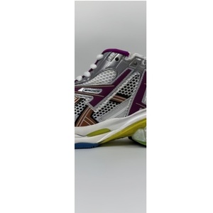 Venta directa de fábrica de zapatillas deportivas de malla transpirable, lujosas y a la moda, de calidad 5A, calzado moderno para caminar en verano - Product Image 2
