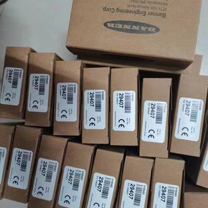 แบนเนอร์ พร็อกซิมิตี้สวิตช์ Q45ULIU64ACRQ6 โฟโตอิเล็กทริคเซนเซอร์ DC12 24V AC 2 สาย แบบเปิด แม่เหล็กเหนี่ยวนำ สแตนเลส - Product Image 1