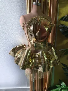 Performance <span class=keywords><strong>Costume</strong></span> Night Club Bar <span class=keywords><strong>Femme</strong></span> Miroir Réfléchissant Scarabaeidae Gland Robe Chanteur Modèle Spectacle Dames Costumes De Fête - Product Image 4