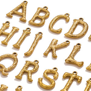 YF8349 Ciondolo Fai-da-Te Mini Bolla con 26 Lettere Inglesi, Placcato Oro 18K, Impermeabile in Acciaio Inossidabile - Product Image 3