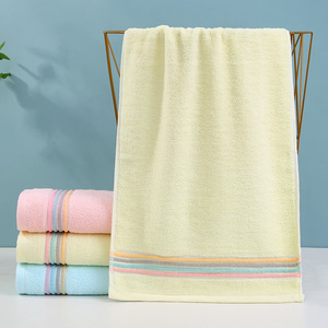 Serviette en coton pur 34x74 cm rayée, douce pour la peau, serviette cadeau pour usage général - Product Image 1