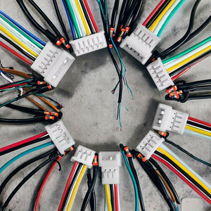 Aangepaste <span class=keywords><strong>2</strong></span>/<span class=keywords><strong>3</strong></span>/4/5/6 Pin Tin Vergulde Koperen Elektronische Pvc Geïsoleerde Kabelboom Assemblage Met Op Maat Ontworpen Connectoren - Product Image 4