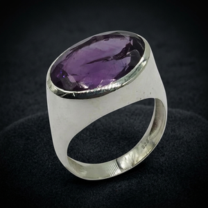 Anillo Elegante de Plata 925 con Gema de Amatista, Anillos Finos de Calidad Superior con Brillo Impresionante - Product Image 3