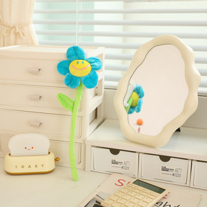 Caras felices coloridas, juguetes de girasol de margaritas de felpa súper suave, tallos flexibles suaves bordados, relleno de algodón PP, alivio del estrés - Product Image 4