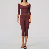 Ensemble 2 pièces pour femme : haut convertible à épaules dénudées et legging capri taille haute, tenue de sport pour yoga, gym, course à pied